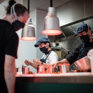 Photo de Les Funambules, membre de Bout à Bout, réseau de réemploi des bouteilles en verre en Pays de la Loire