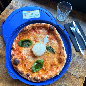 La Mangouste utilise Les boites Nomades pour vos plats à emporter Zéro Déchet — pizza mangouste