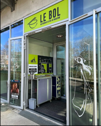 Photo de Le bol, membre de Bout à Bout, réseau de réemploi des bouteilles en verre en Pays de la Loire