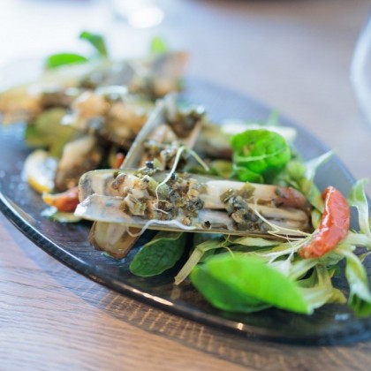 Photo de L'Esplanade, membre de Bout à Bout, réseau de réemploi des bouteilles en verre en Pays de la Loire