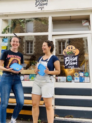 Photo de Bam Bam Café, membre de Bout à Bout, réseau de réemploi des bouteilles en verre en Pays de la Loire