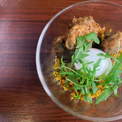 Photo de M'Kitchen, membre de Bout à Bout, réseau de réemploi des bouteilles en verre en Pays de la Loire