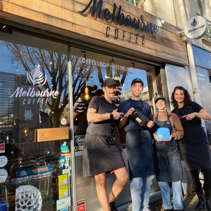 Photo de Melbourne Coffee, membre de Bout à Bout, réseau de réemploi des bouteilles en verre en Pays de la Loire