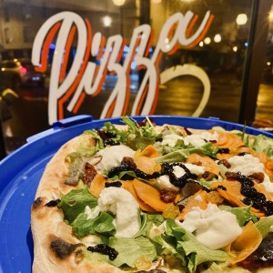 Le Lieu Dit utilise Les boites Nomades pour vos plats à emporter Zéro Déchet — photo pizza 2