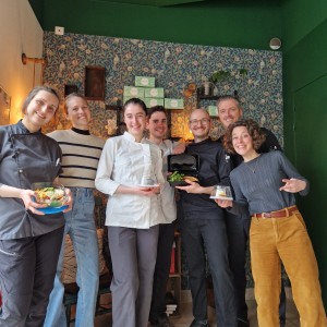 Délicatessaine utilise Les boites Nomades pour vos plats à emporter Zéro Déchet — Equipe délicatessaine1