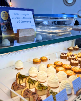 Photo de Fika, membre de Bout à Bout, réseau de réemploi des bouteilles en verre en Pays de la Loire